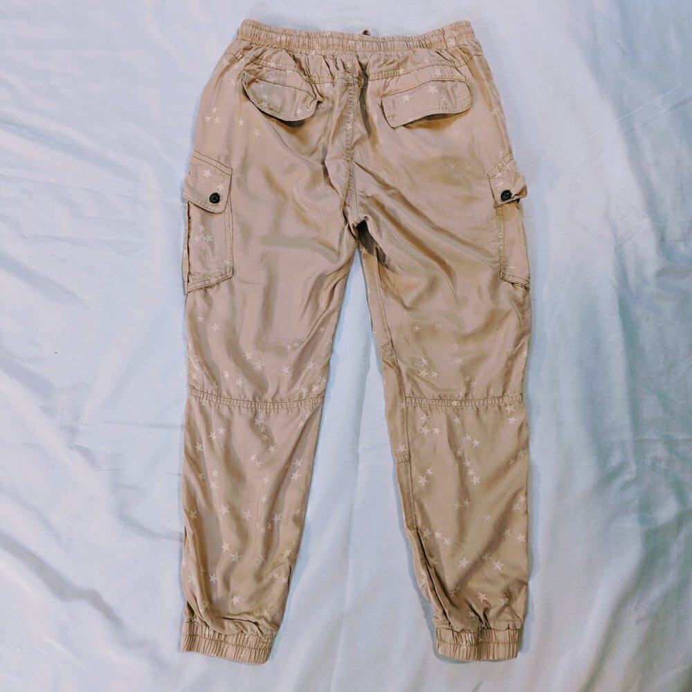 Light Pink Star Print Cargo Jogger Pants Women's Size S - Picture 3 of 4